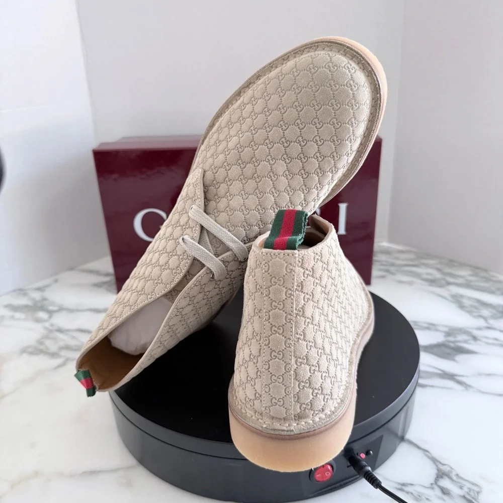 GUCCI GG Suede Desert Boots Embossed Oatmeal Tan Shoe, G 9